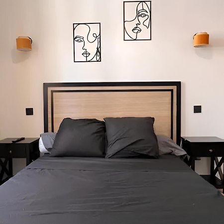 Studio 20 M2 Pour 2 Personnes Марсель Экстерьер фото